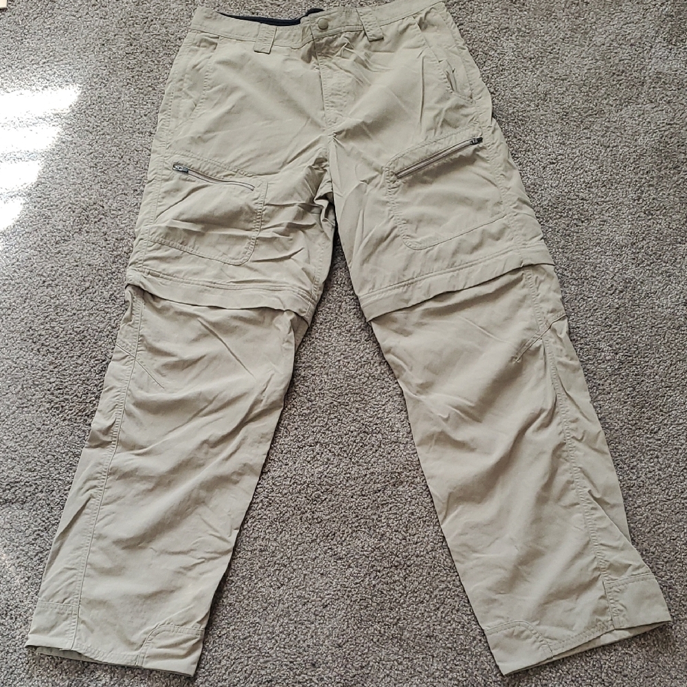 L L Bean Water Resistant Zip Off Pants